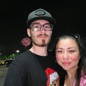 Meet your Posher, Ayman